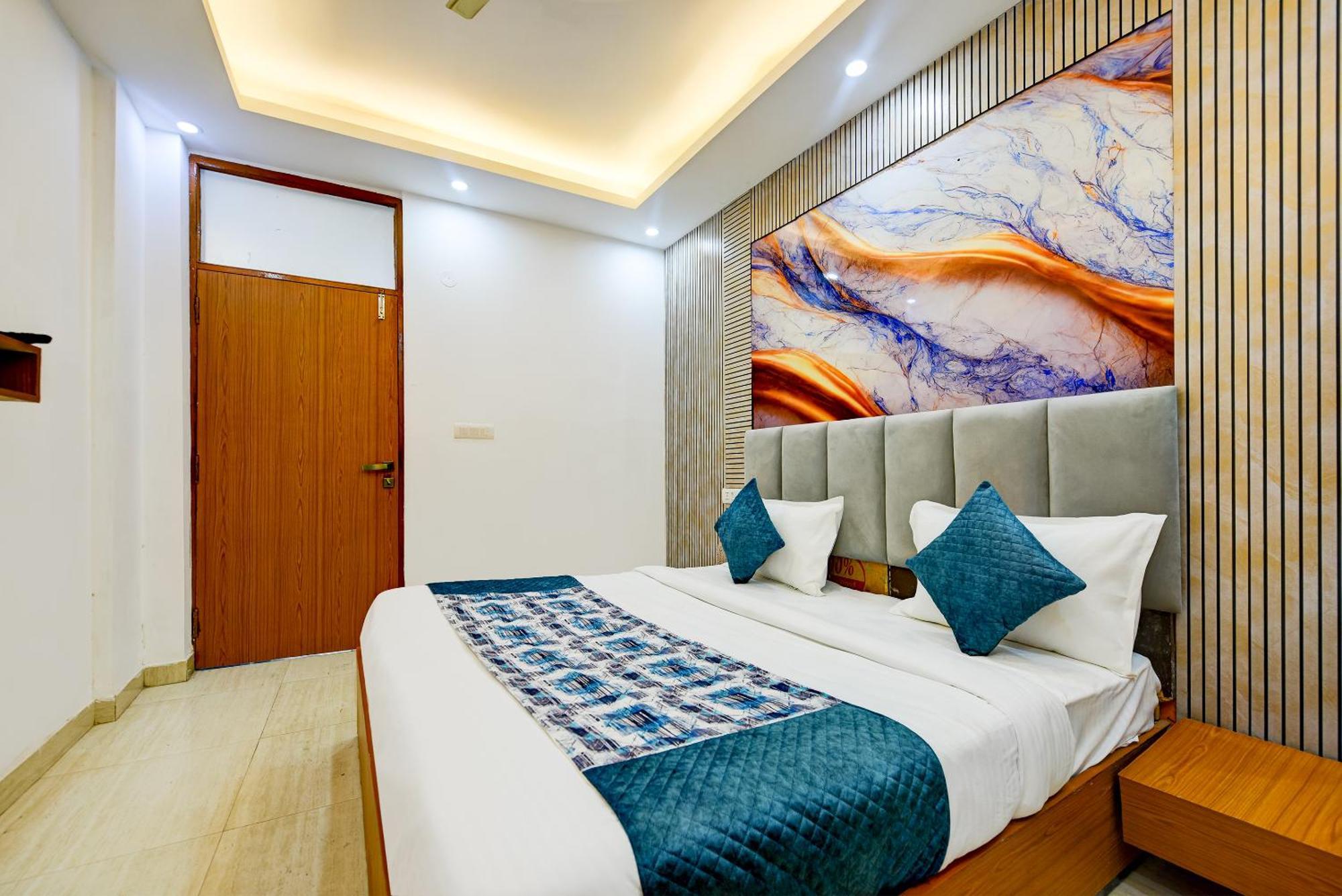 Airport Hotel Kiara - New Delhi Airport Eksteriør billede