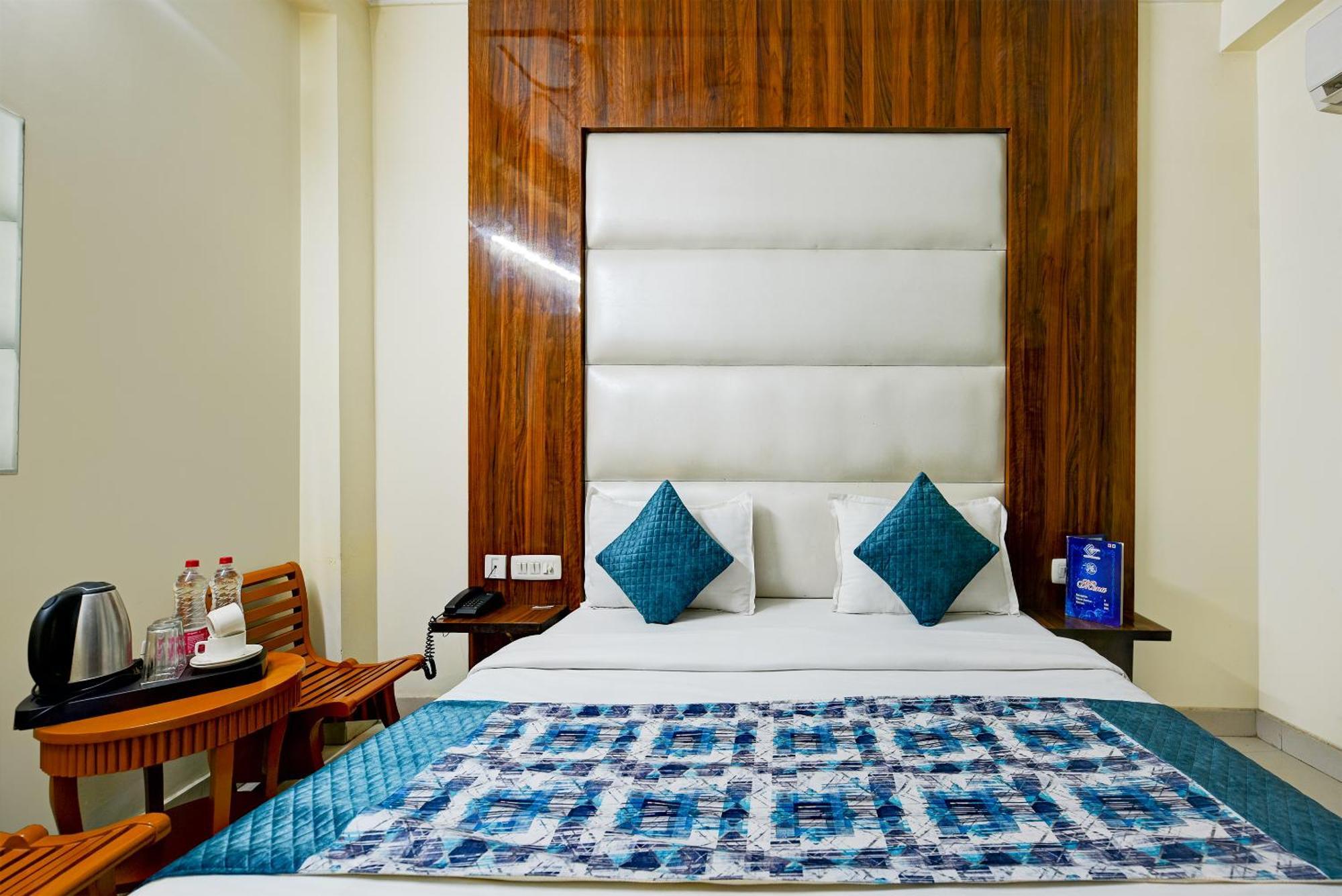 Airport Hotel Kiara - New Delhi Airport Eksteriør billede